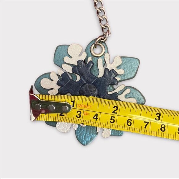 3/$15 Handmade Leather Snowflake Keychain - Picture 5 of 5